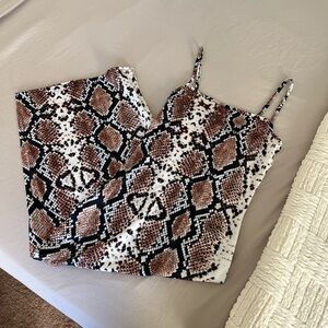 Pretty little thing Snake Skin Dress